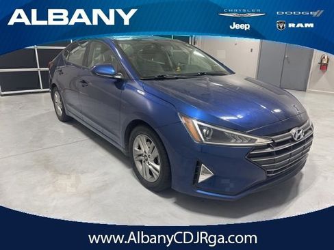 Used 2020 Hyundai Elantra SEL image 1