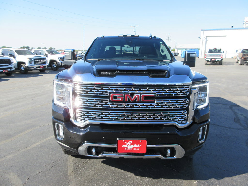 Certified 2022 GMC Sierra 2500 Denali w/ Denali Black Diamond Edition AWD/4WD image 13
