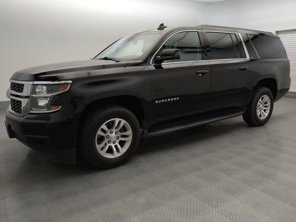 Used 2018 Chevrolet Suburban LT AWD/4WD image 2