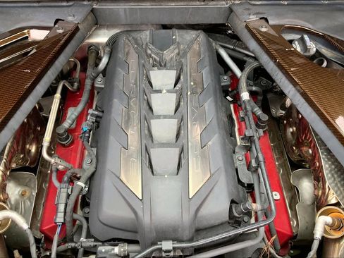 Used 2021 Chevrolet Corvette Stingray Preferred Cpe w/ Z51 Performance Package RWD image 33