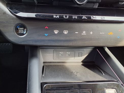 Used 2025 Nissan Murano SL AWD/4WD image 31