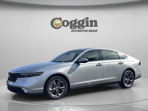 New 2025 Honda Accord EX-L image 1