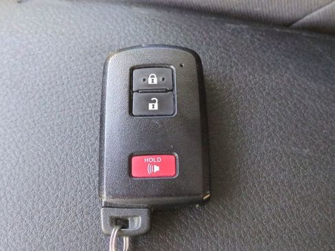 Certified 2023 Toyota Tacoma SR image 29