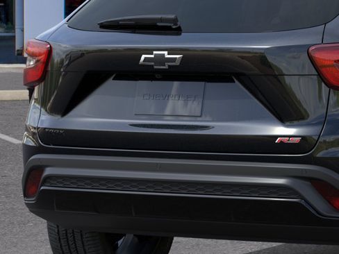 New 2026 Chevrolet Trax RS FWD image 14