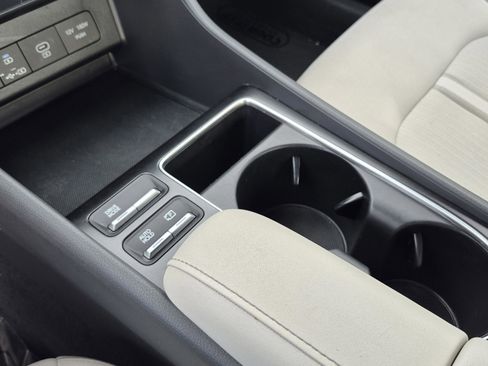 Certified 2025 Hyundai Sonata SEL FWD image 26