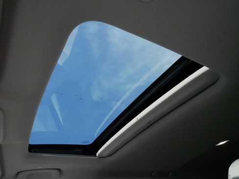 Certified 2026 Honda CR-V EX image 31