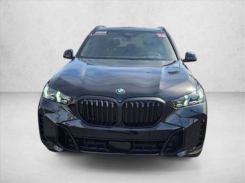 Used 2026 BMW X5 xDrive40i w/ M Sport Package image 2