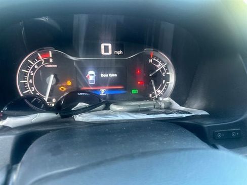 Used 2019 Honda Ridgeline RT image 2