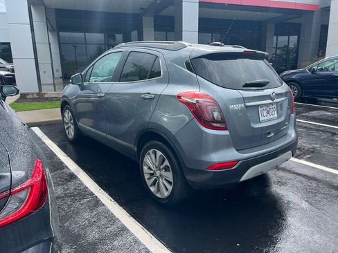 Used 2019 Buick Encore Preferred FWD image 3
