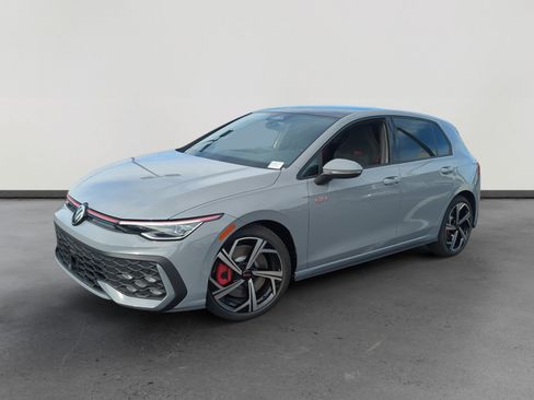 New 2026 Volkswagen Golf SE image 1