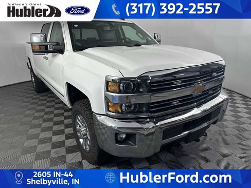 Used 2019 Chevrolet Silverado 2500 LTZ AWD/4WD image 2
