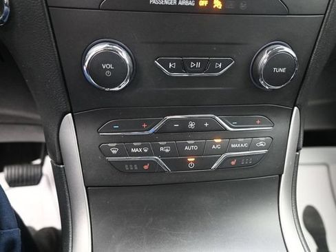 Certified 2020 Ford Edge SEL w/ Convenience Package AWD/4WD image 14