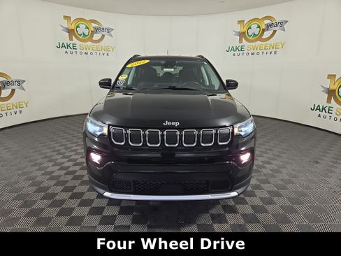 Certified 2022 Jeep Compass Limited AWD/4WD image 3