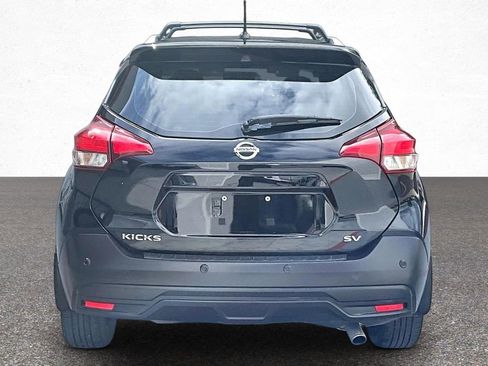 Used 2020 Nissan Kicks SV w/ Exterior Package FWD image 6