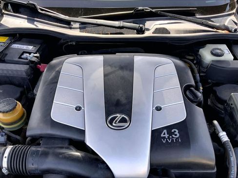 Used 2007 Lexus SC 430 Convertible RWD image 31