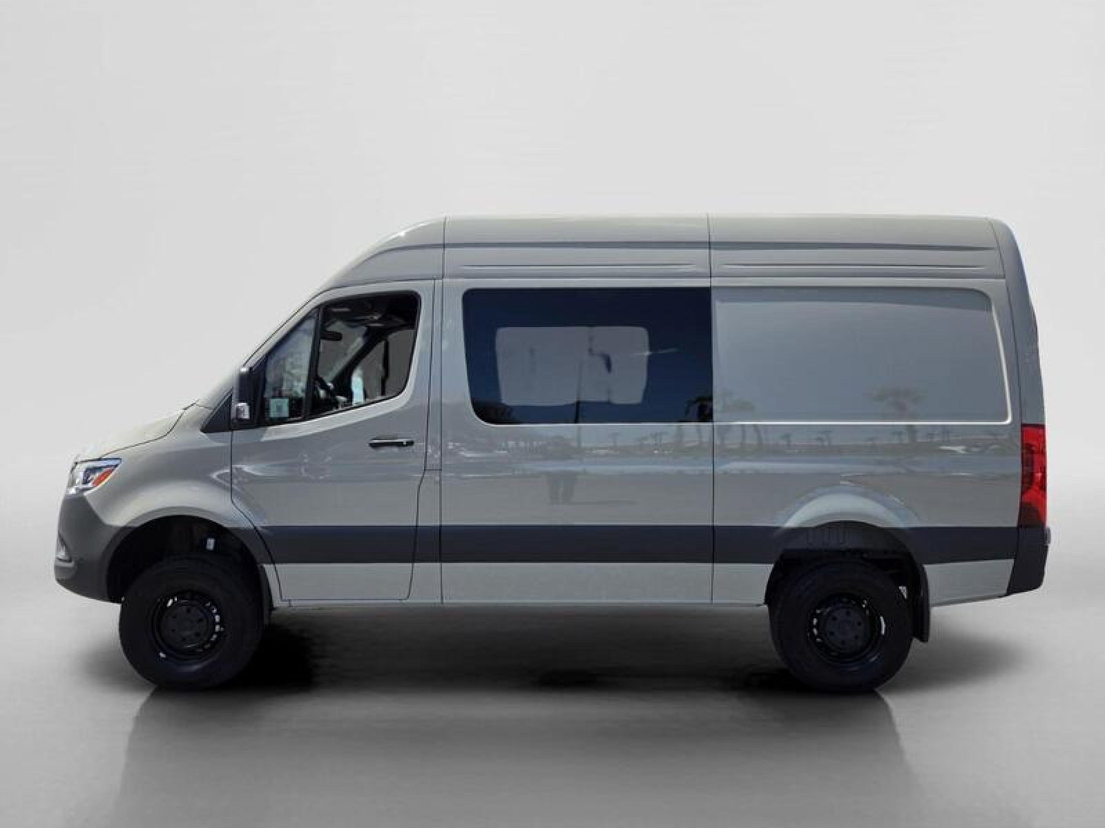 New 2026 Mercedes-Benz Sprinter 2500 image 2