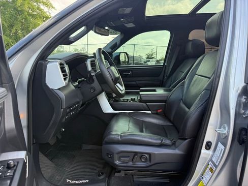 Used 2023 Toyota Tundra Platinum AWD/4WD image 22