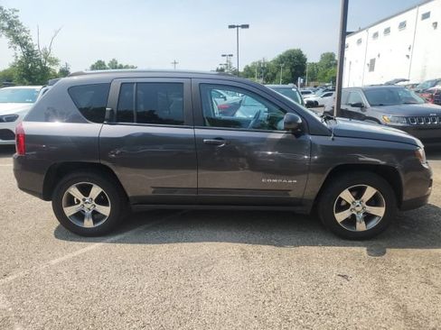 Used 2017 Jeep Compass High Altitude AWD/4WD image 10