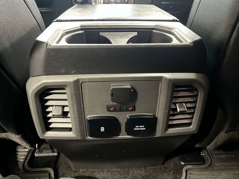 Used 2018 Ford F150 Raptor w/ Equipment Group 802A Luxury image 27