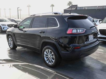 Used 2019 Jeep Cherokee Latitude w/ Popular Appearance Group