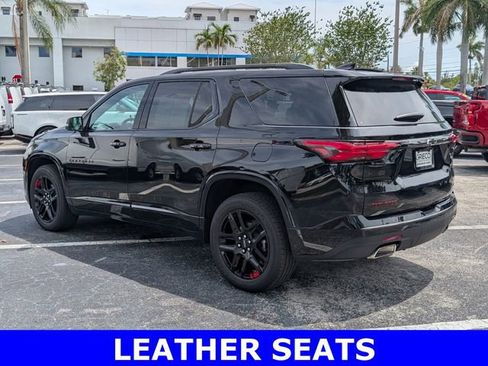 Used 2023 Chevrolet Traverse Premier w/ Redline Edition FWD image 5