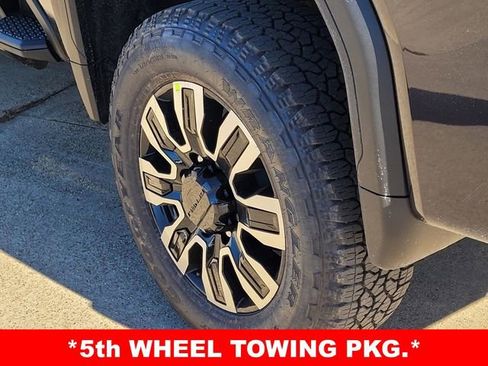 New 2026 GMC Sierra 2500 Denali Ultimate image 7