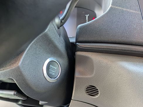 New 2026 Ford Transit 250 148 Medium Roof RWD image 24