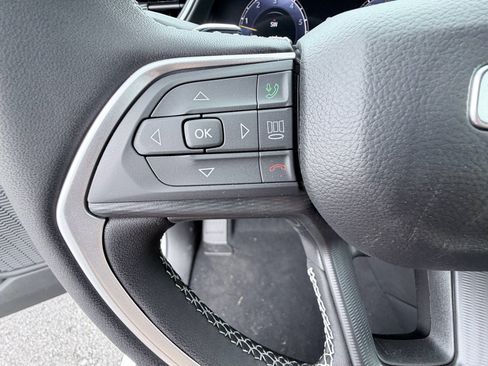 New 2026 Jeep Grand Cherokee Laredo RWD image 13