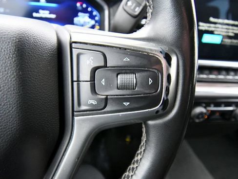 Used 2024 Chevrolet Silverado 2500 LT AWD/4WD image 22
