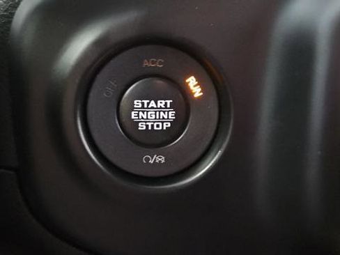 Used 2018 Jeep Wrangler Unlimited Sport AWD/4WD image 22
