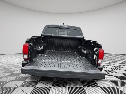Used 2023 Toyota Tacoma SR image 5