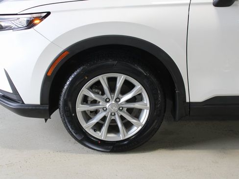 Used 2023 Honda CR-V EX image 6