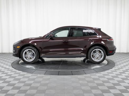New 2026 Porsche Macan AWD/4WD image 2