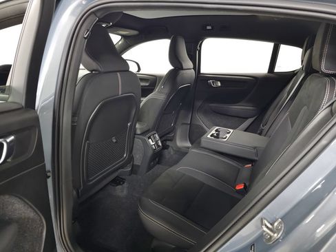 Used 2023 Volvo C40 P8 Recharge Plus AWD/4WD image 34