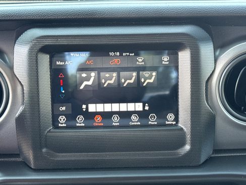 Used 2022 Jeep Wrangler Unlimited Sport AWD/4WD image 11