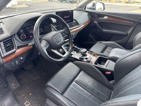 Certified 2021 Audi Q5 Prestige image 5