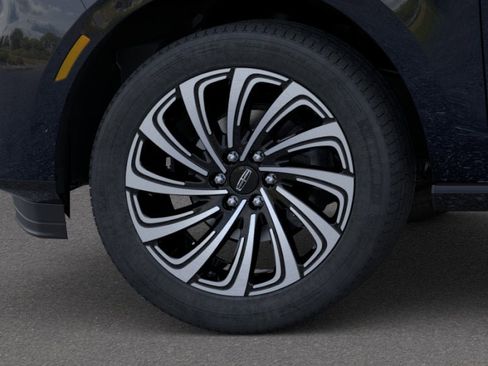 New 2026 Lincoln Navigator Black Label AWD/4WD image 19