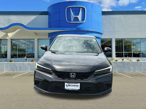 Used 2023 Honda Civic Sport image 2