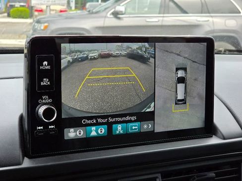 Certified 2025 Honda Pilot TrailSport image 32