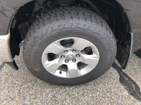 Used 2023 RAM 1500 Big Horn AWD/4WD image 10