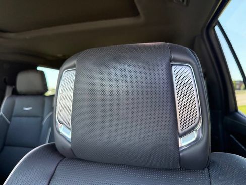 Used 2023 Cadillac Escalade Sport w/ LPO, ONYX Package AWD/4WD image 28