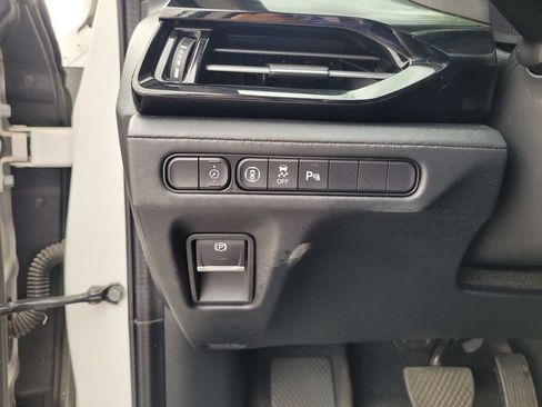 Certified 2024 Acura MDX w/ Technology Package FWD image 31