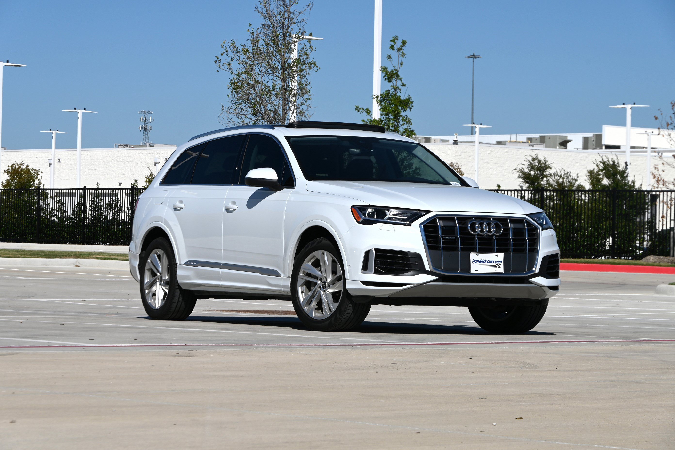 Used 2022 Audi Q7 3.0T Premium Plus AWD/4WD image 2