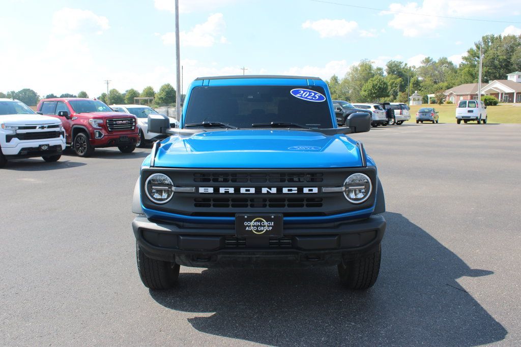 Used 2025 Ford Bronco Big Bend AWD/4WD image 3