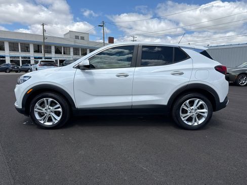 Used 2020 Buick Encore GX Preferred w/ Cold Weather Comfort Package FWD image 8