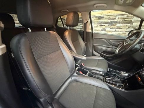 Used 2018 Buick Encore Preferred AWD/4WD image 15