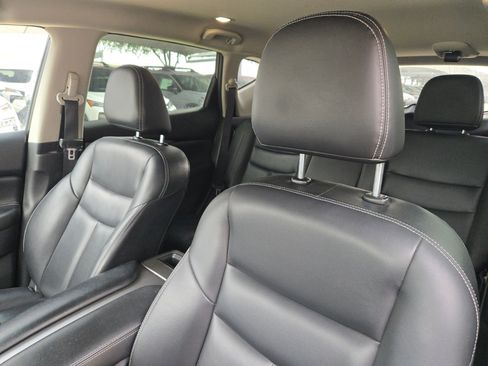 Used 2023 Nissan Murano SV FWD image 9