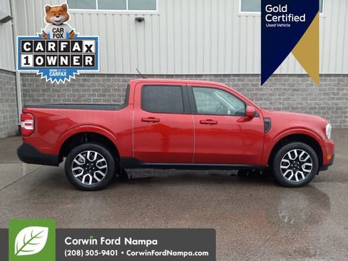 Used 2023 Ford Maverick Lariat w/ Lariat Luxury Package image 2