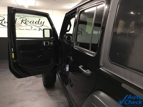 Used 2020 Jeep Wrangler Unlimited Sport AWD/4WD image 22