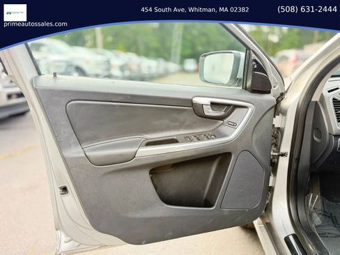 Used 2015 Volvo XC60 T6 Platinum AWD/4WD image 31